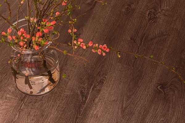 hartbelaege_Blume_Bodenbelag1